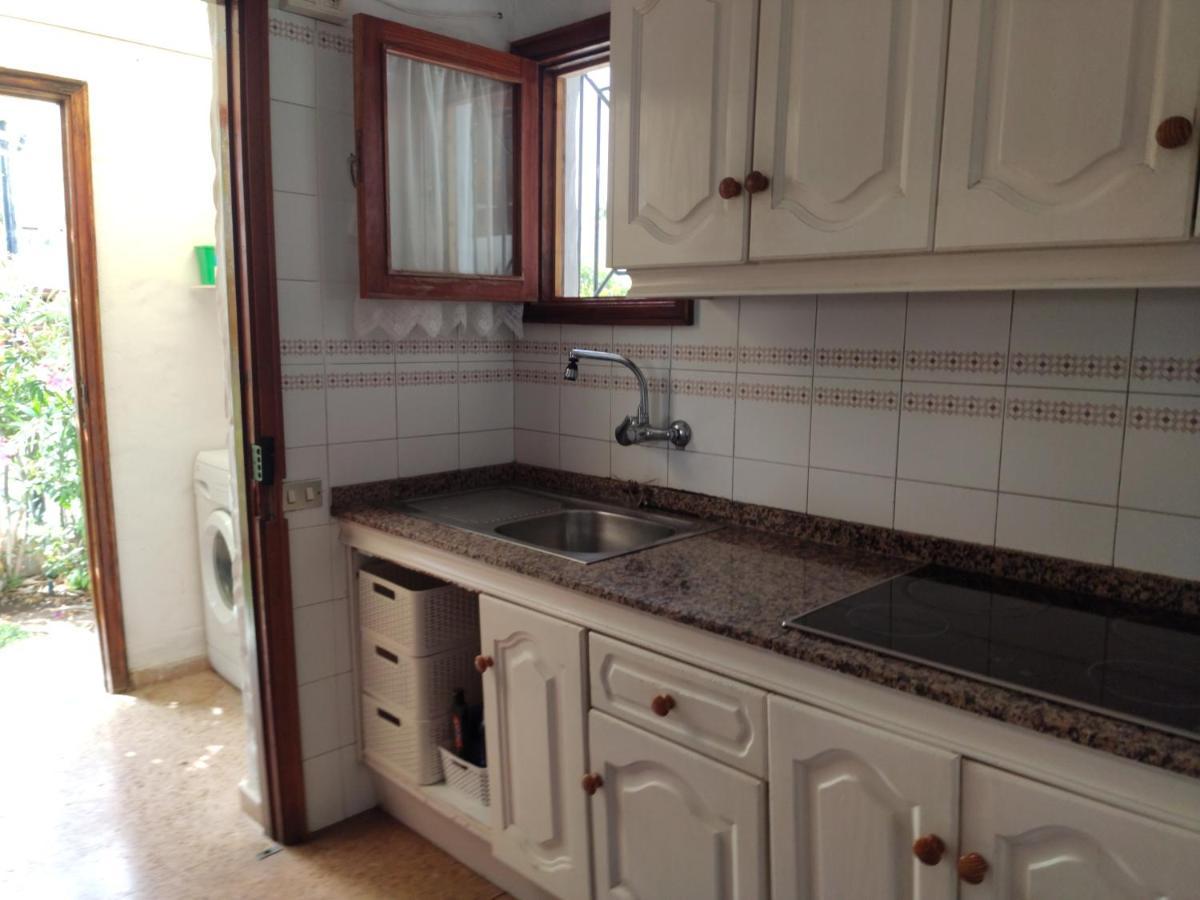 Lovely 2 Bedroom Bungalow With Parking ماسبالوماس المظهر الخارجي الصورة