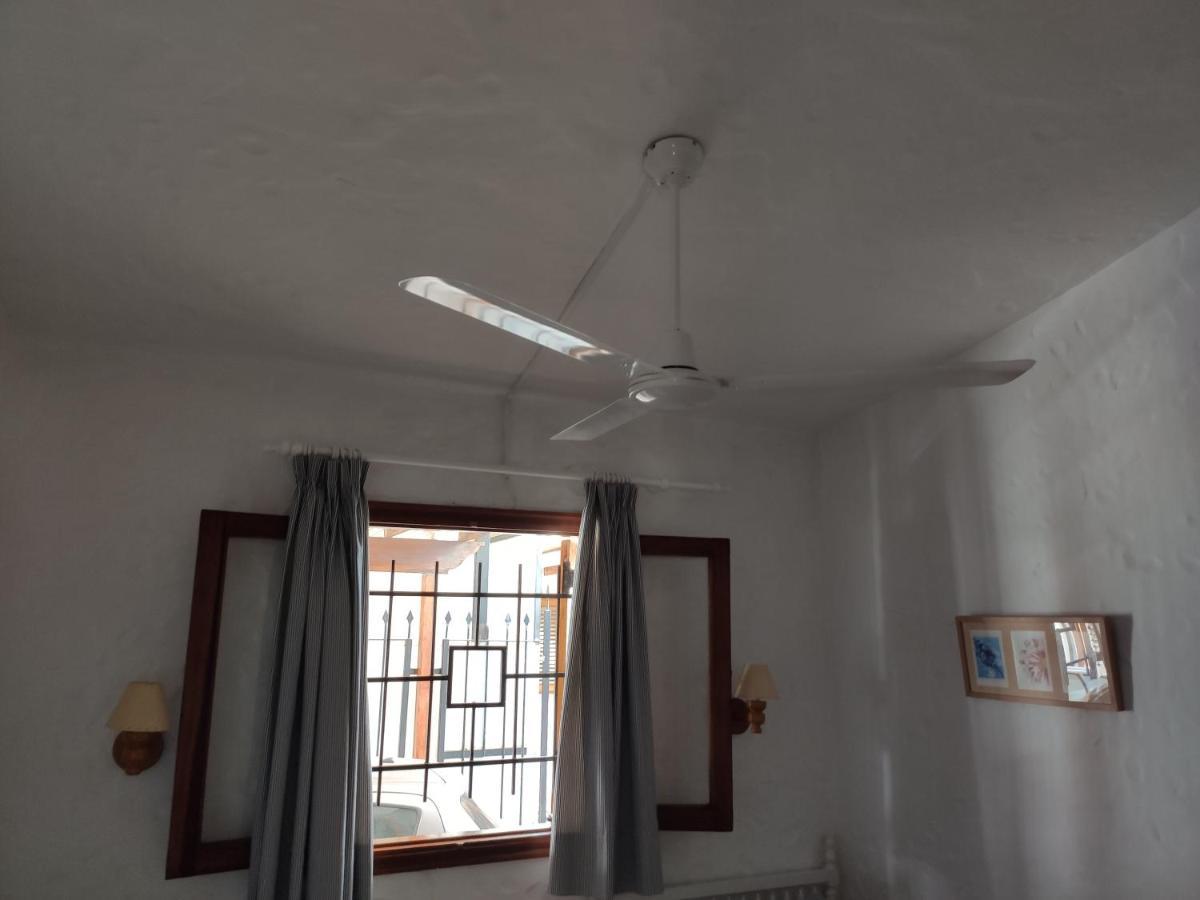 Lovely 2 Bedroom Bungalow With Parking ماسبالوماس المظهر الخارجي الصورة