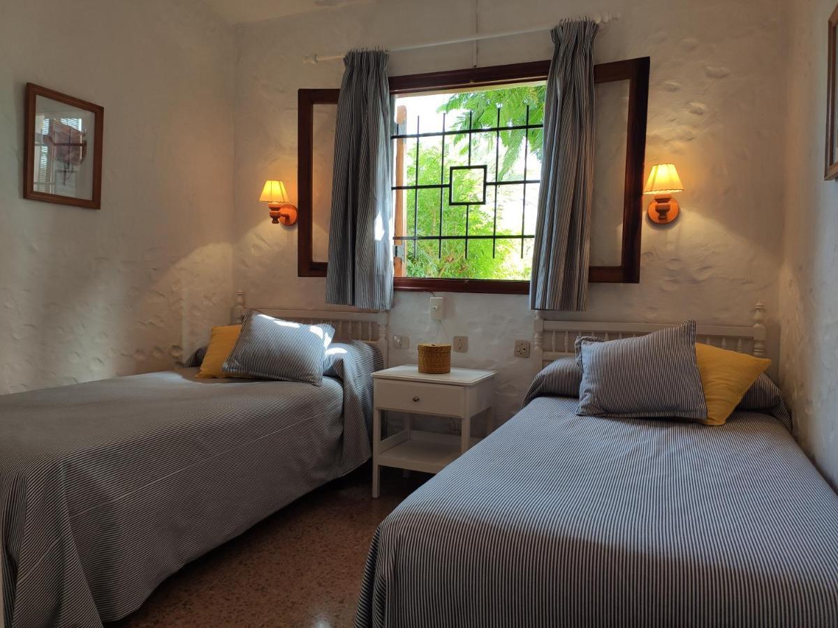 Lovely 2 Bedroom Bungalow With Parking ماسبالوماس المظهر الخارجي الصورة